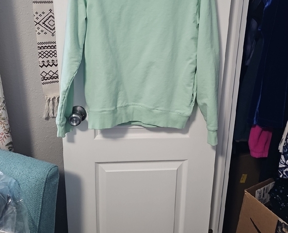 FILA Womenss Light Green Crewneck Sweater - Picture 4 of 4